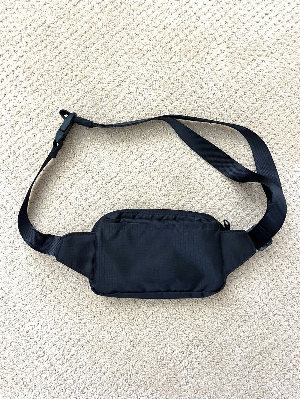 NWT Vera Bradley Mini Belt Bag in Black Noir - Picture 3 of 12